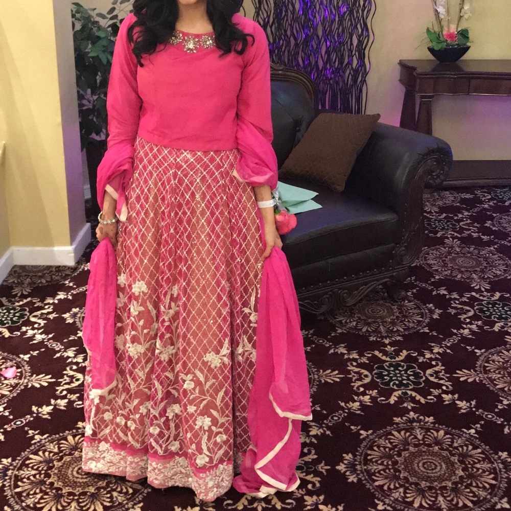 Pakistani/ Indian Lengha Threadz and Motifs